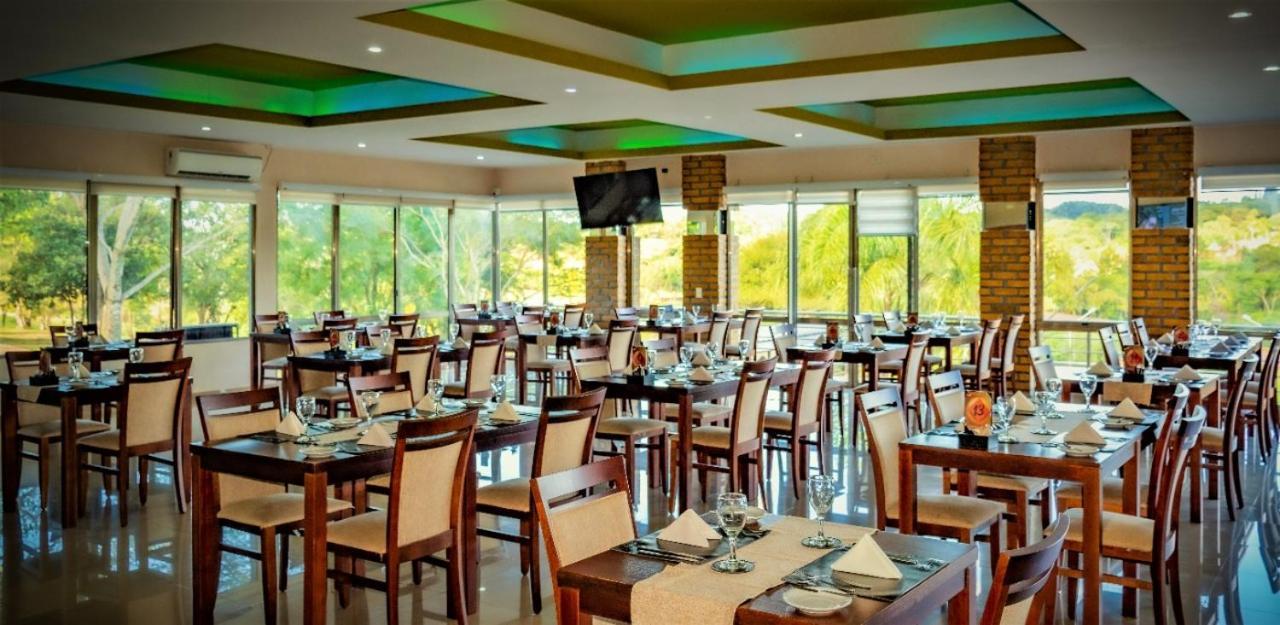 Austral Hotel Dos de Mayo Εξωτερικό φωτογραφία