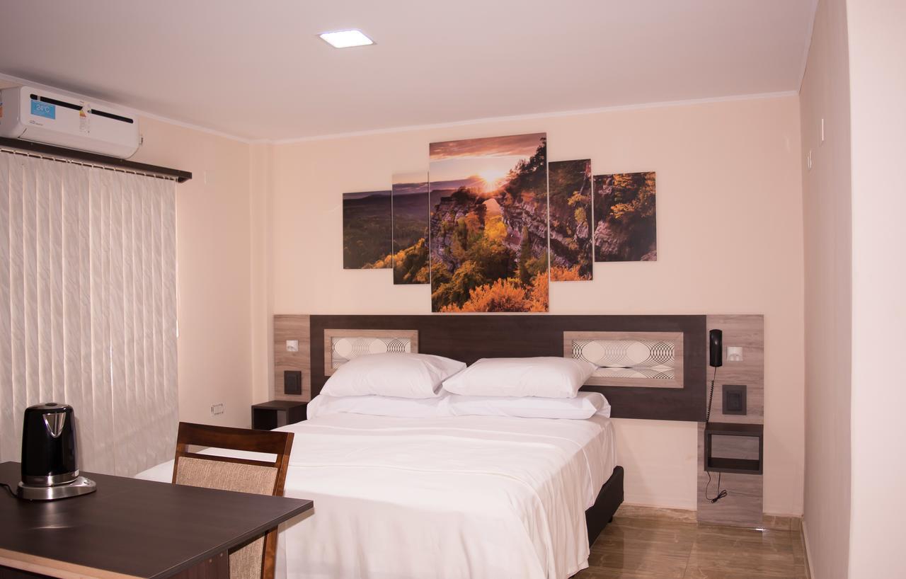 Austral Hotel Dos de Mayo Εξωτερικό φωτογραφία