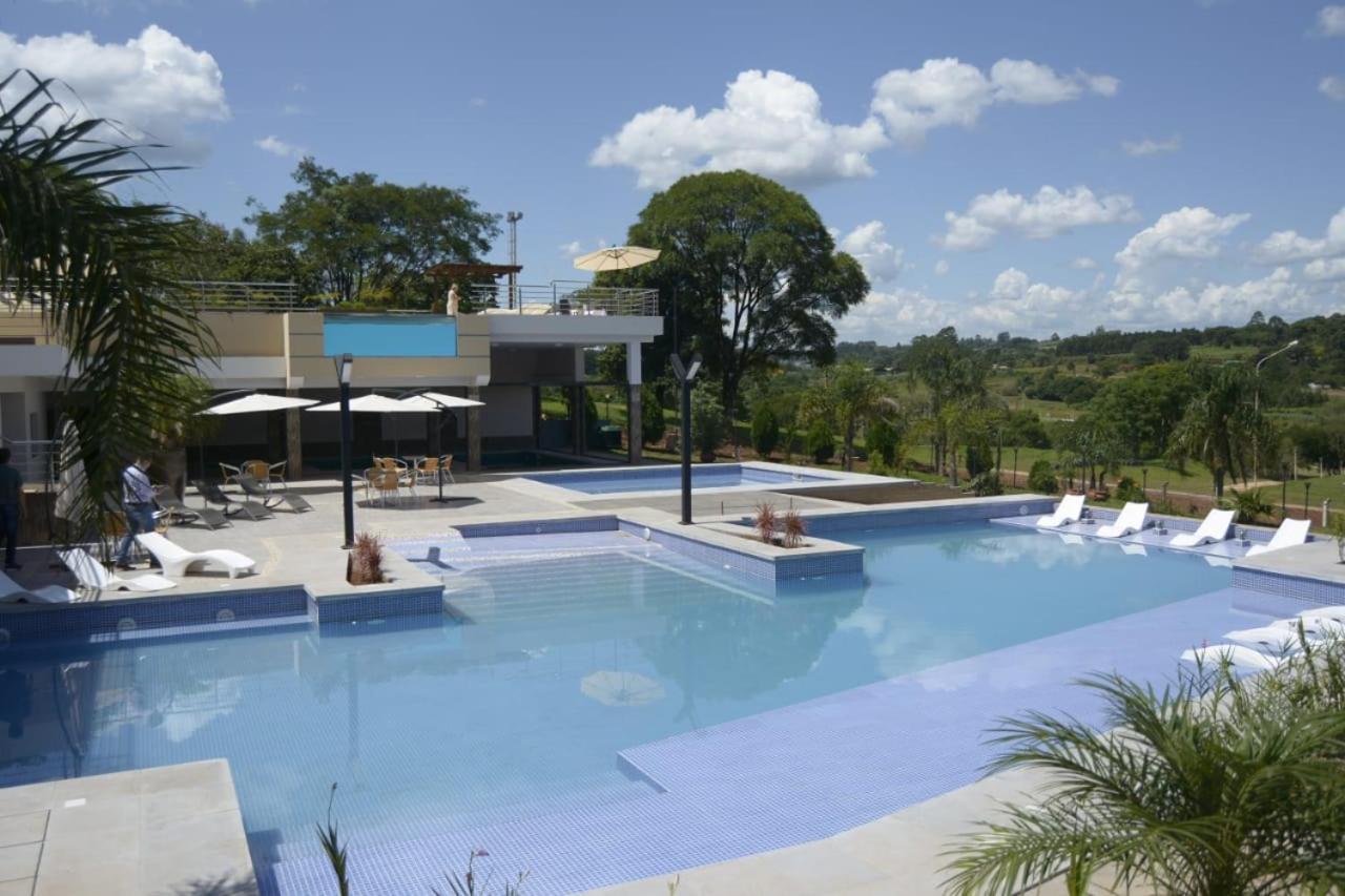 Austral Hotel Dos de Mayo Εξωτερικό φωτογραφία